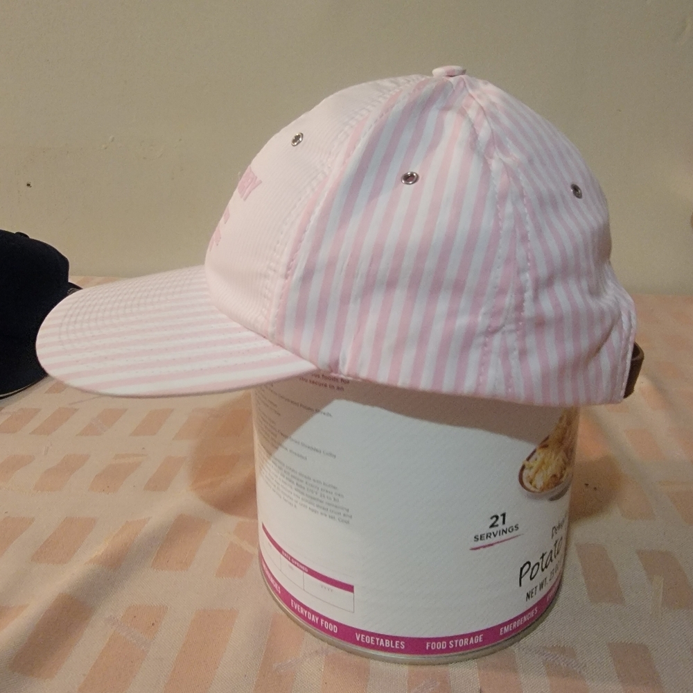Burberry Horseferry Trucker Hat - Picture 7 of 15
